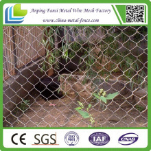 Low Cost Galvanized Chain Link Fence Installation